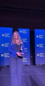 Dr. Kathryn Armstrong 